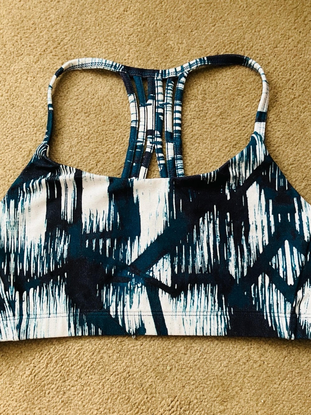 Mossimo Supply Co. Abstract Print Racerback Sports Bra - Teal, Black & White